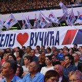 Na kojim temama opozicija može da "preuzme" deo birača SNS i zašto će Vučić da vlada još 10 godina? 10