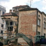 urusena zgrada Vracar