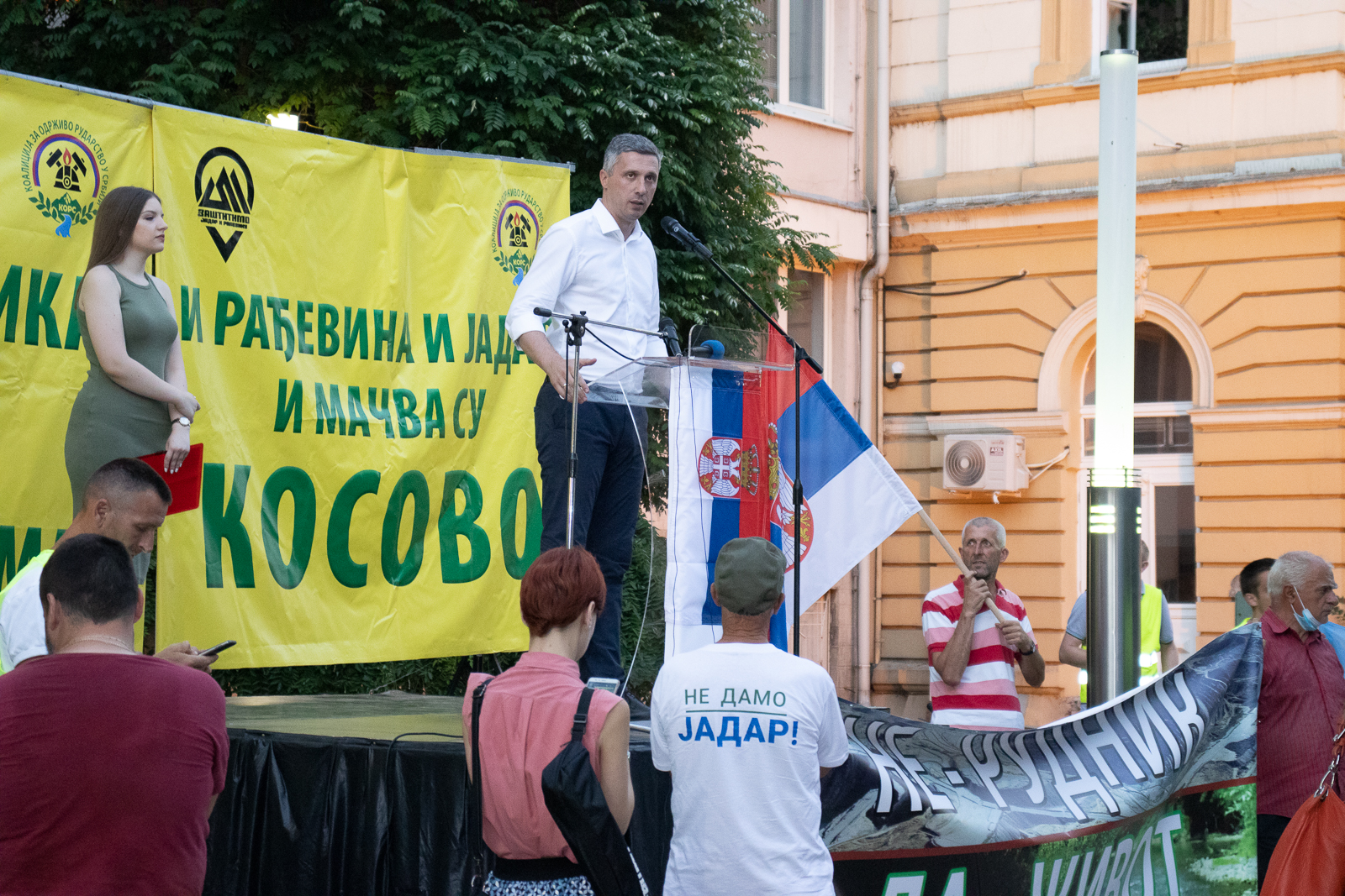 Šabac protiv kompanije Rio Tinto: Nećemo baterije, već hranu i vodu (FOTO,VIDEO) 7 Šabac protiv kompanije Rio Tinto: Nećemo baterije, već hranu i vodu (FOTO,VIDEO) 7