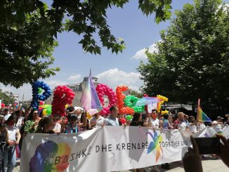 U Prištini održana Parada ponosa pod sloganom "Zajedno i ponosni" (FOTO) 2