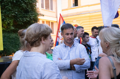 Miroslav Aleksić, Protest protiv kompanije Rio Tinto u Šapcu INTERVJU Miroslav Aleksić: Poput batinaša iz Bavaništa, mnogi će se nakon izbora izvinjavati građanima širom Srbije 4