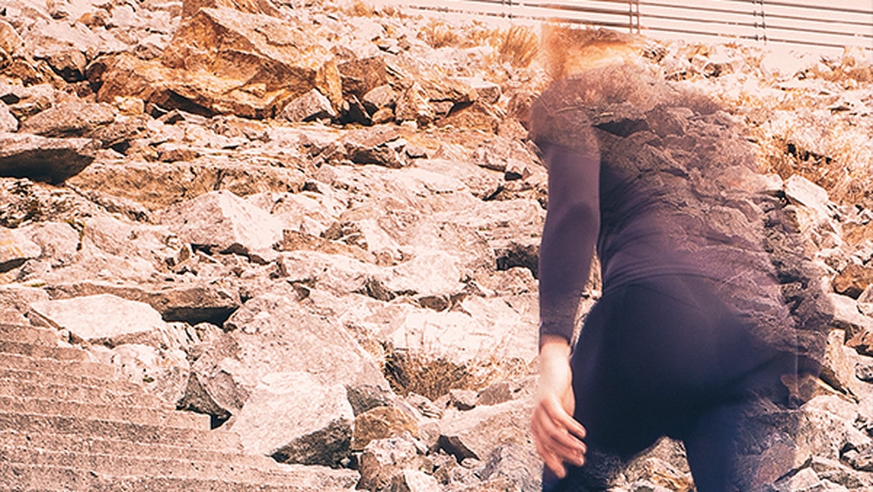 U raskoraku između života i smrti 1 U raskoraku između života i smrti 1