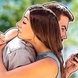 Oko 42 odsto ljudi bi bilo u vezi samo sa nekim ko je vakcinisan ili ima antitela 9