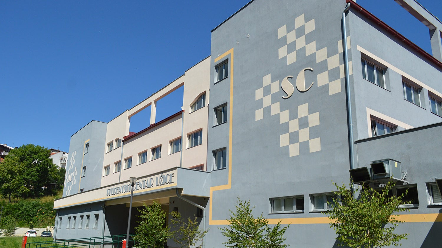 Uređenje prostora oko Studentskog centra Užice 1