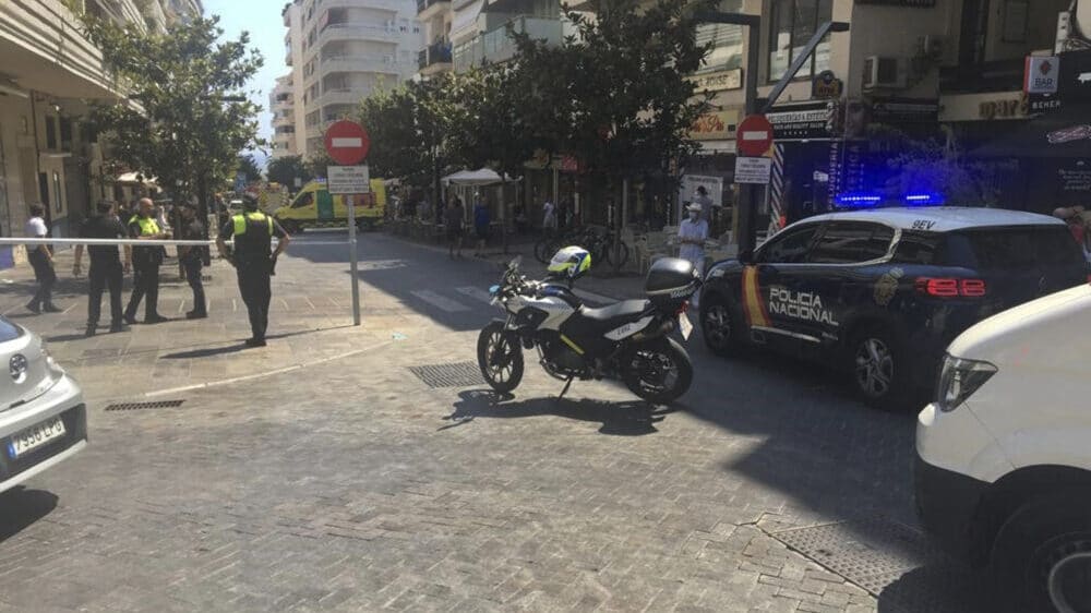 Automobil uleteo u bašte restorana u Marbelji, najmanje deset povređenih 1