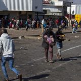 Više od 70 mrtvih u neredima u Južnoj Africi 1