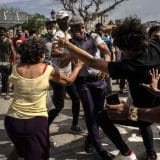 Kubu potresli najveći protesti u tri decenije 8