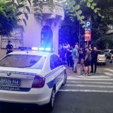 Desničari na otvaranju izložbe „Duša Srebrenice“ 3