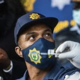 Grčki stručnjaci: Neophodno detaljnije ispitati odnos korona virusa, vakcina, lekova i pola 3