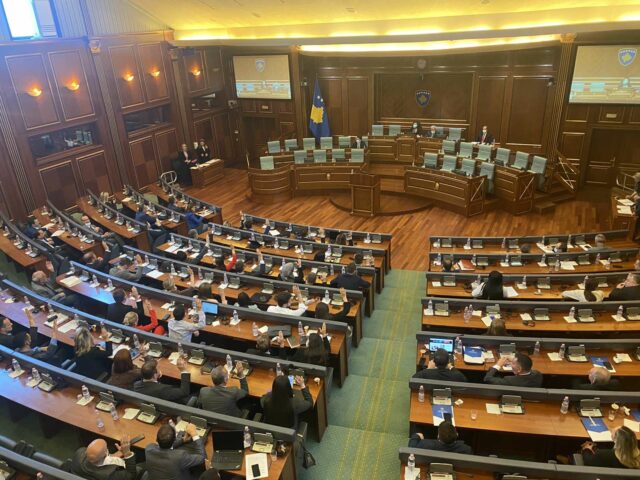 Opozicija na Kosovu spremna za izbore 1
