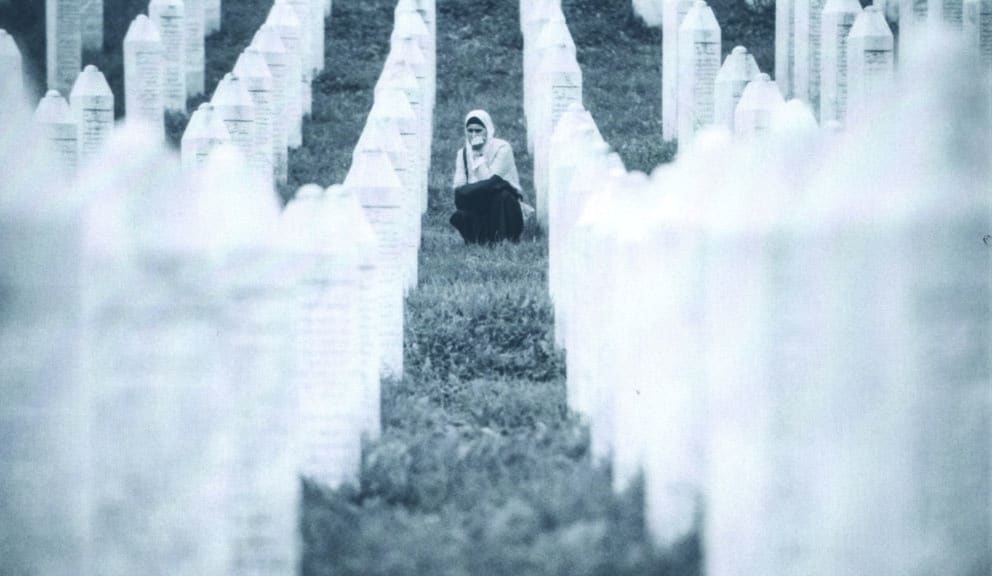 Lukić: Sto advokata iz RS braniće optužene za negiranje genocida 1