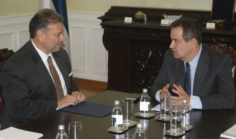 Od Eskobara se očekuje „nova energija“ za reakciju SAD i EU po pitanju Kosova 1