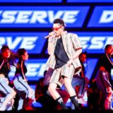 Pevač Kris Vu osuđen na 13 godina zatvora u Kini zbog seksualnih nedela 14