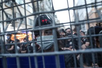 Protesti širom Turske zbog izlaska iz Istanbulske konvencije (FOTO) 2 Protesti širom Turske zbog izlaska iz Istanbulske konvencije (FOTO) 2