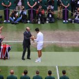 Vojvoda od Kenta dobio na poklon repliku šampionskog trofeja na Vimbldonu 11