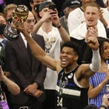 Košarkaš Milvokija Adetokunbo: Verujte u sebe i svoje snove 11