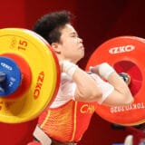 Kineskinja Džihuej osvojila olimpijsko zlato u dizanju tegova 4