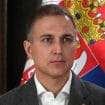 Stefanović: Srbija nije nikom pretnja, zaustavljen odliv ljudi iz vojske 16