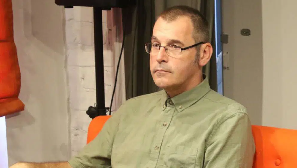 Srpski PEN centar: "Napad na Arsenijevića izraz je zlokobne atmosfere u podeljenom društvu" 9