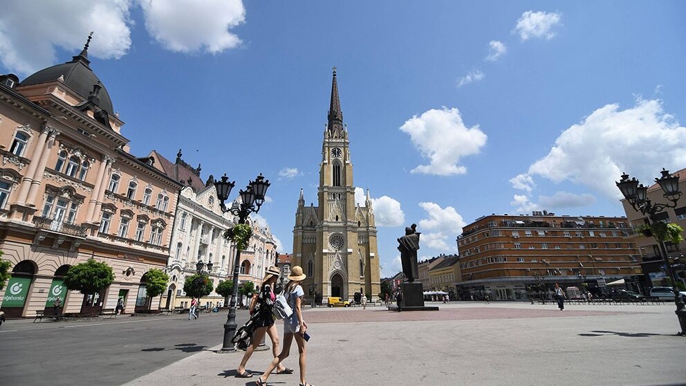 Narodna stranka: Firmi Zvonka Veselinovića više od 10 miliona evra za uređenje centra Novog Sada 1