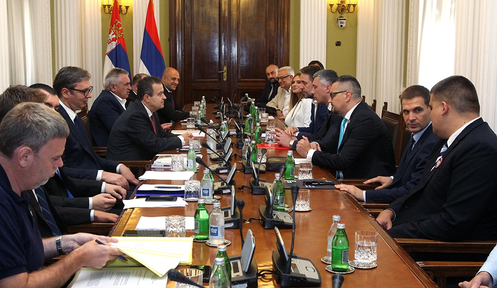 Da li će nova runda međustranačkog dijaloga od Srbije napraviti demokratsku državu? 1