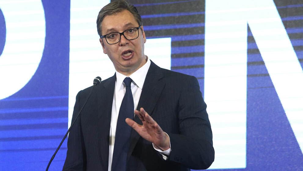 Vučič: Još nisam odlučio da li ću ići na ustoličenje mitropolita Joanikija 1