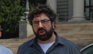 Umesto zakona, od dobre ili loše volje Vučićevog režima zavise životi radnika u Srbiji 4 Umesto zakona, od dobre ili loše volje Vučićevog režima zavise životi radnika u Srbiji 4