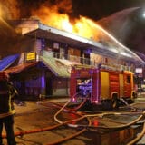 "Gledam kako mi gori radno mesto" 14