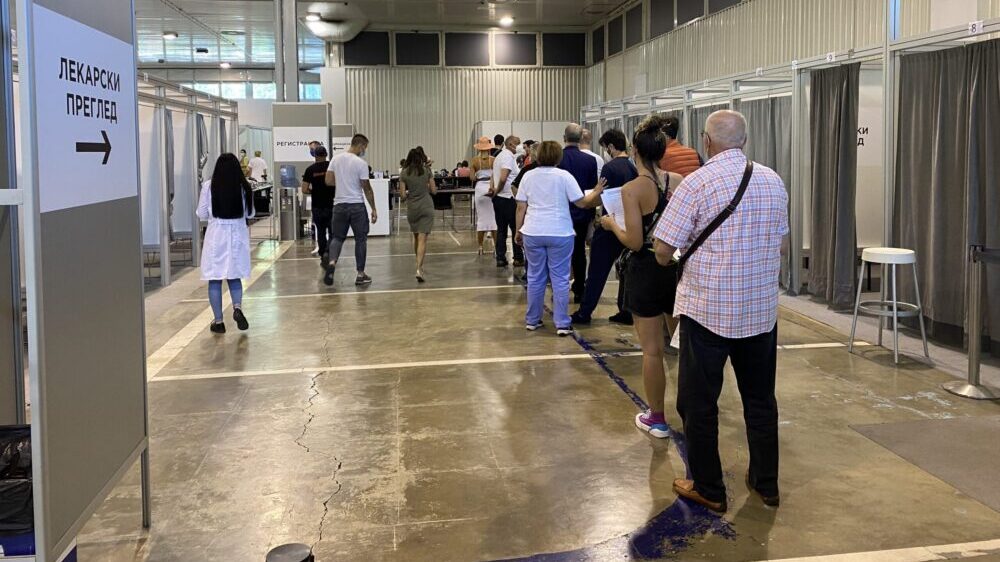 Na Sajmu bez gužvi, najveće interesovanje za treću dozu 2 Na Sajmu bez gužvi, najveće interesovanje za treću dozu 2