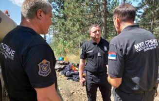 Čaušić: Nastavlja se sa gašenjem požara na Mokroj Gori, radi se na uspostavljanju kontrole na najnepristupačnijem delu terena 5