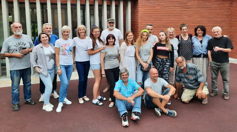 Avgustovska iskra sunca u decembru 1