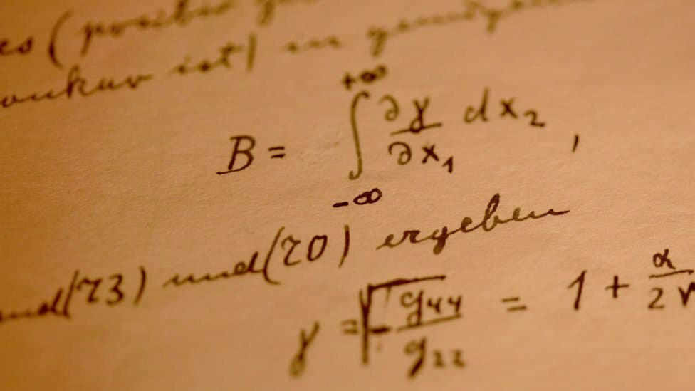 Anotaciones de fórmulas matemáticas de Albert Einstein