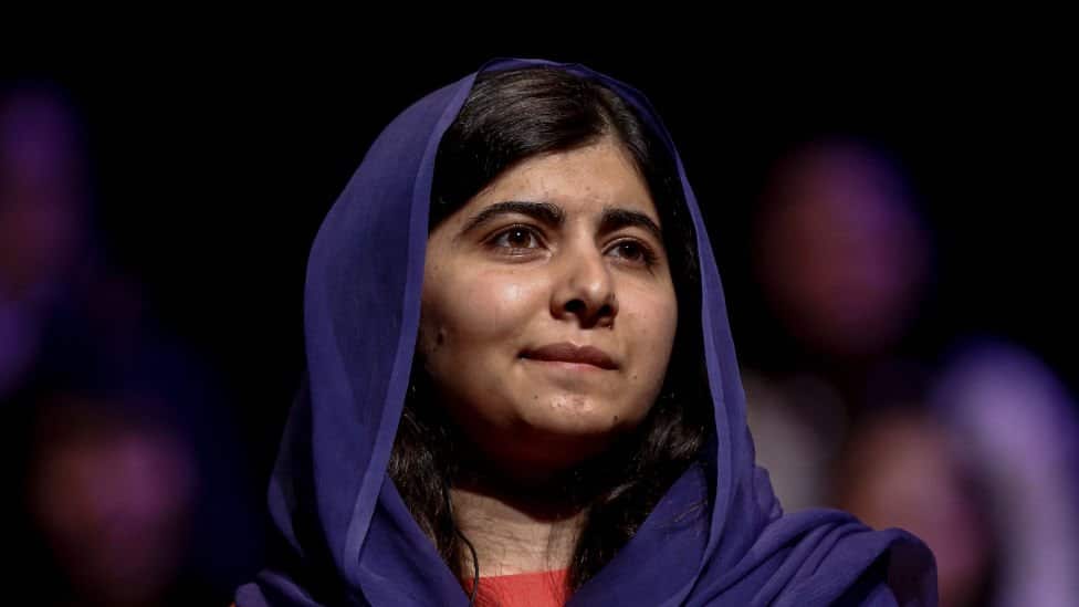 Avganistan: Ko su Talibani 4 Talibani su pucali i teško ranili učenicu i aktivistkinju Malala Jusufzai u oktobru 2012. godine