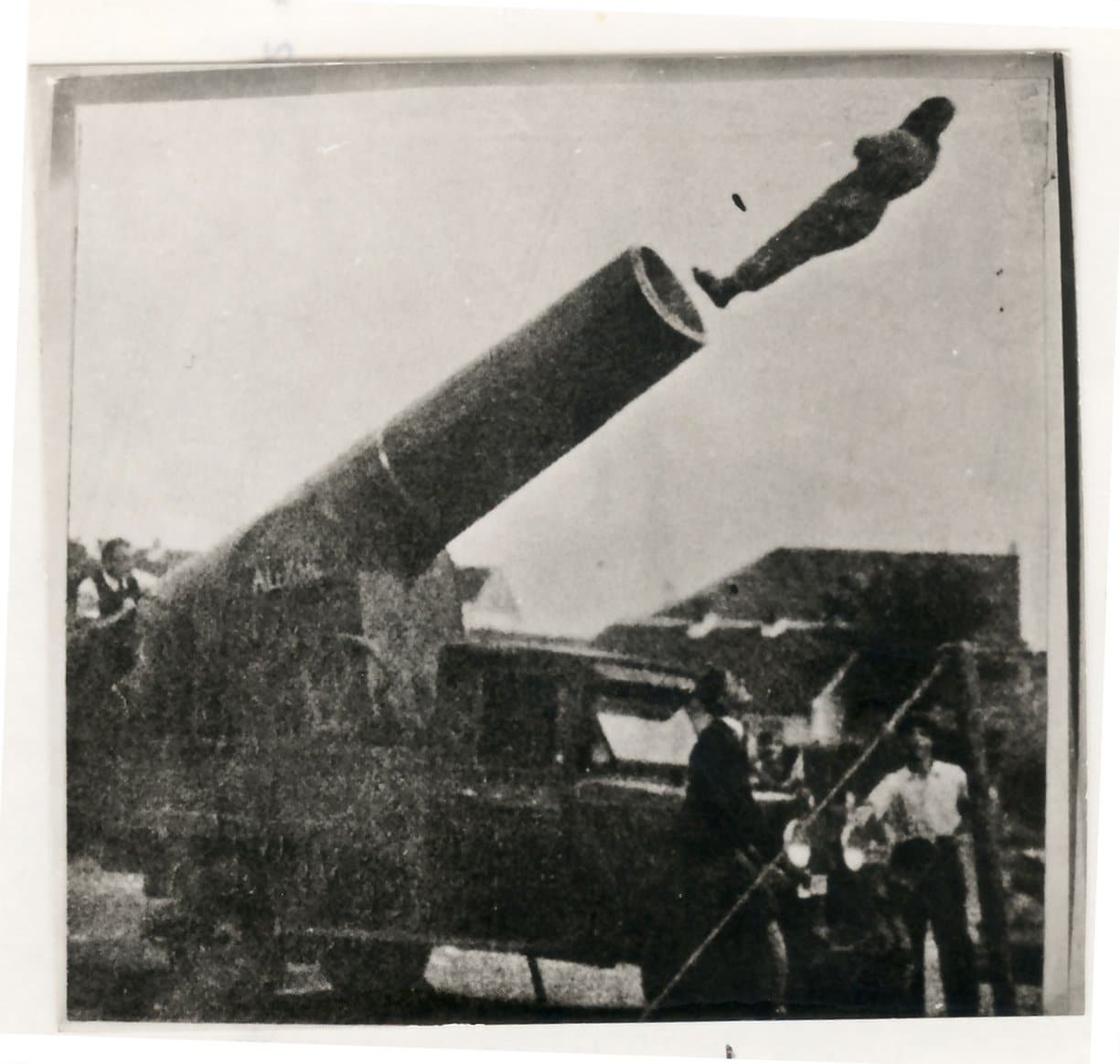 Atleta Dragoljub Aleksić od sjaja do očaja - čovek od čelika i nežnog srca humanitarca 2 Ispaljivanje iz topa