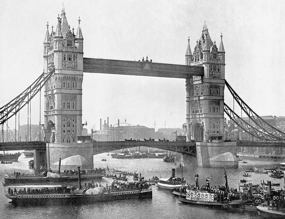 Most Tauer 1894. godine