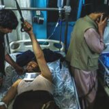 Avganistan: Najmanje 90 mrtvih u napadu bombaša samoubice u Kabulu, Bajden poručuje pripadnicima Islamske države da će „skupo platiti" 5