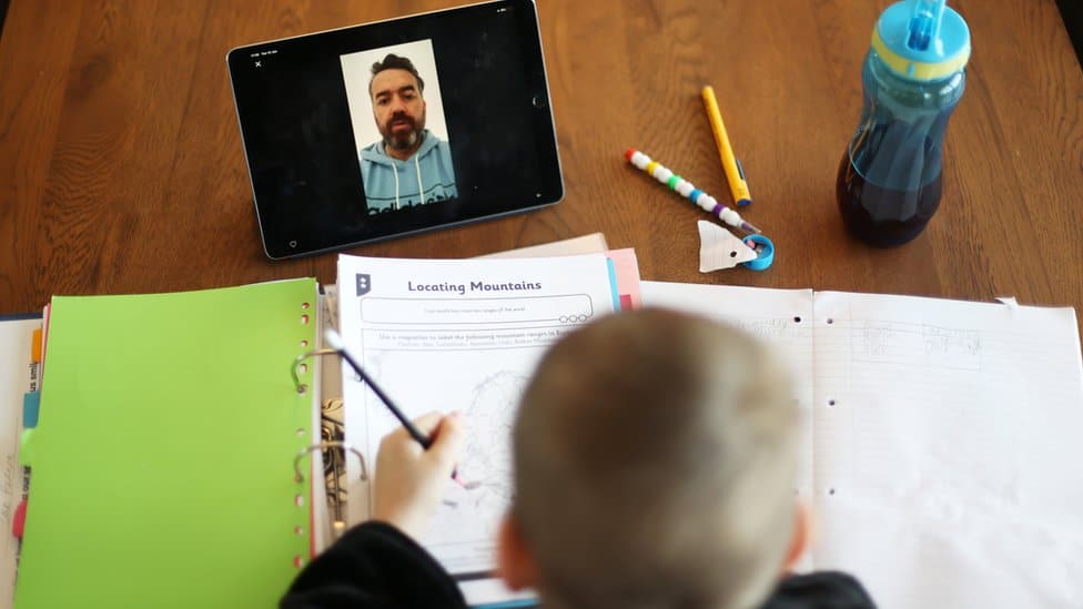 Nove mere u Kini mogle bi značajno da promene onlajn nastavu