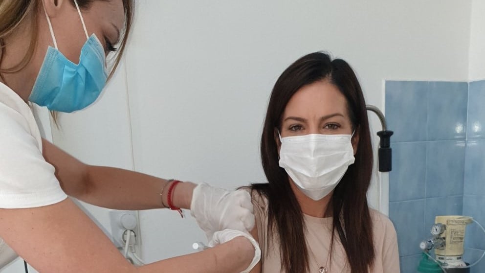 Ministarka Obradović primila treću dozu vakcine protiv kovida 1