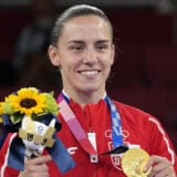 Jovana Preković: Mentalna gromada 7