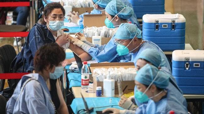 Kinezi primili 1,7 milijardi doza vakcine protiv korona virusa 1