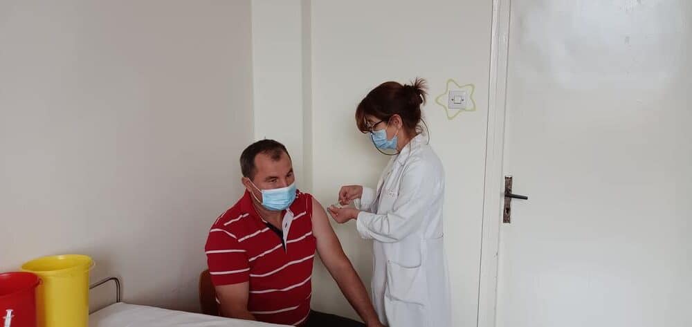 Dobro interesovanje za treću dozu vakcine u Majdanpeku i Kladovu 1