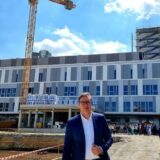 Šta je pokazao uvežbani "veštački" aplauz predsedniku države? 3