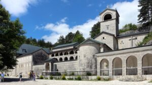 Pokušaću da smirim strasti i sprečim sukobe na Cetinju 2