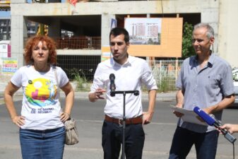 Ne davimo Beograd: Građevinska inspekcija toleriše nelegalnu gradnju Auto-centra Stojanović 8