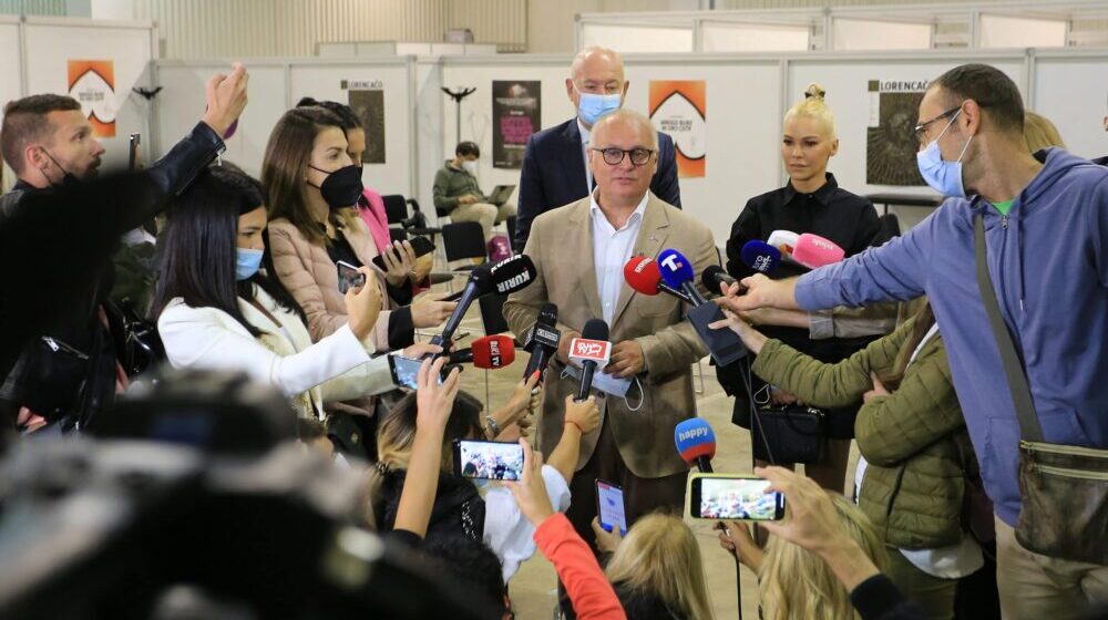 Vesić: Više od dva odsto Beograđana vakcinisano trećom dozom 1