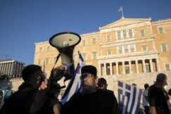 Virus Outbreak Greece Sukobi u Atini na kraju demonstracija protiv obavezne vakcinacije 9