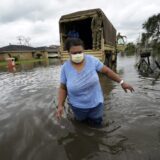 Spasilačke operacije u Luizijani posle udara uragana, veliki broj ljudi bez struje 5