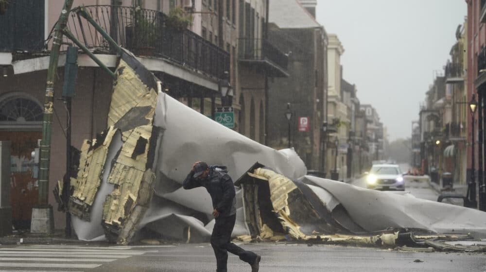 Najmanje jedna osoba poginula u udaru uragana Ida, ceo Nju Orleans bez struje 1