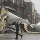 Najmanje jedna osoba poginula u udaru uragana Ida, ceo Nju Orleans bez struje 8