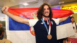 RVAC ZURAB DATUNASVILI DOPUTOVAO U BEOGRAD IZ TOKIJA Srbija na 28. mestu najuspešnijih zemalja na Olimpijskim igrama u Tokiju 8